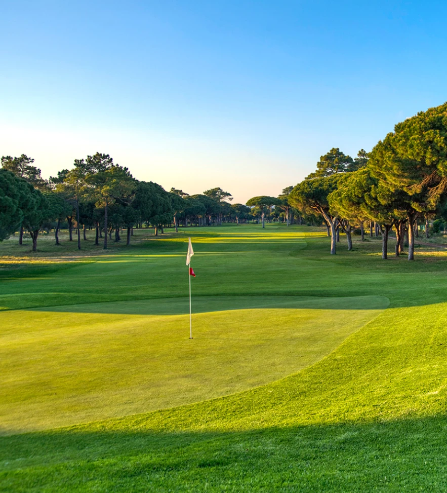 Join<br />
our team