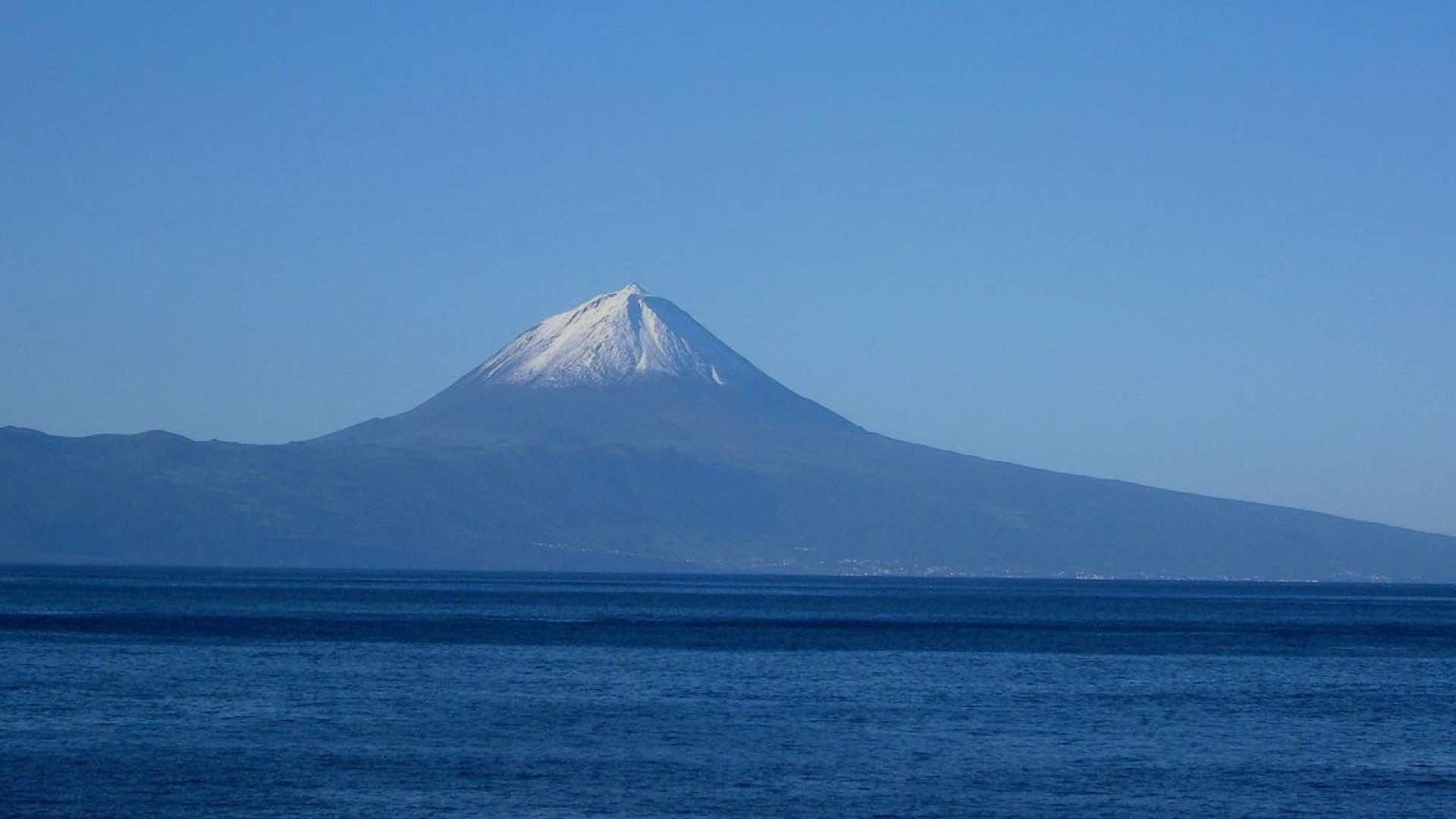 Serviços de acesso à rede de fibra óptica já disponível em 10 concelhos dos Açores